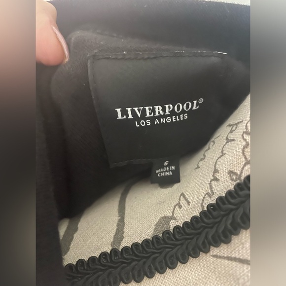Liverpool Powerflex knit denim jacket - Picture 2 of 12